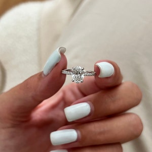1 Carat Oval Engagement Ring / Oval Cut Lab Grown Hidden Halo Diamond