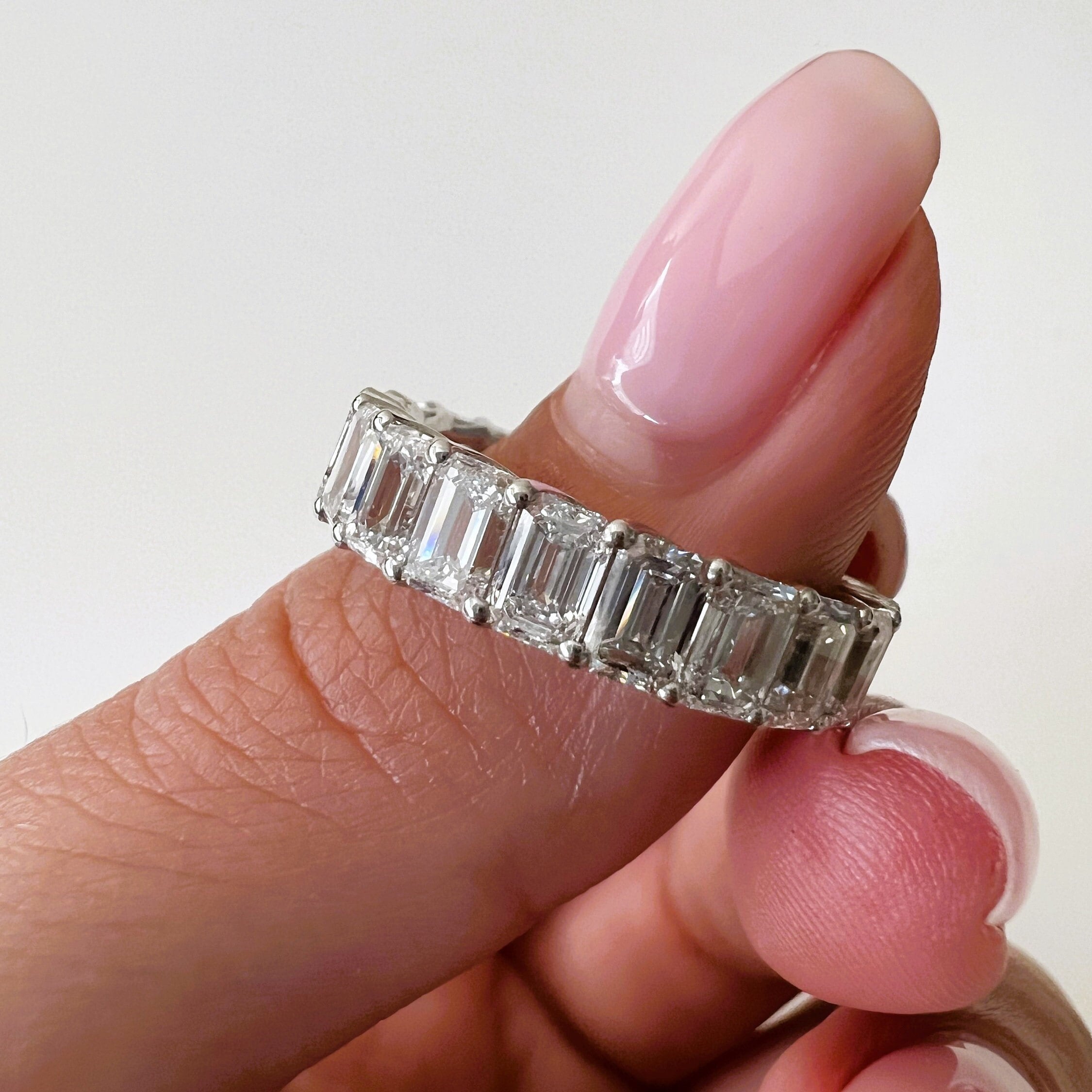 エメラルドカットエタニティリング J-R240827（4週間発送） エメラルドカットエタニティリング J-R240827（4週間発送） | リング