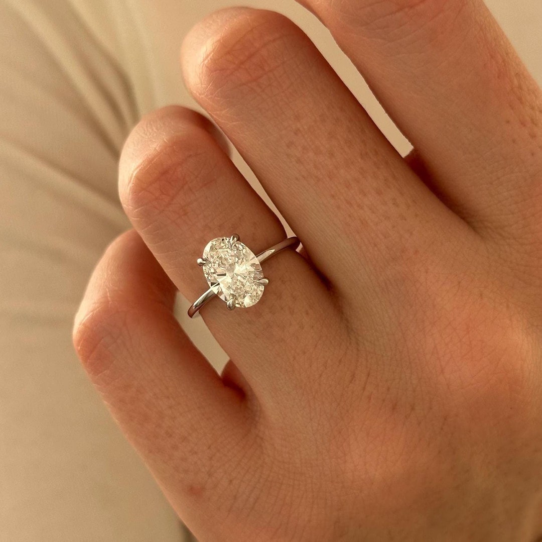 Bague de fiançailles diamant naturel ovale 2.00 Carats Romy