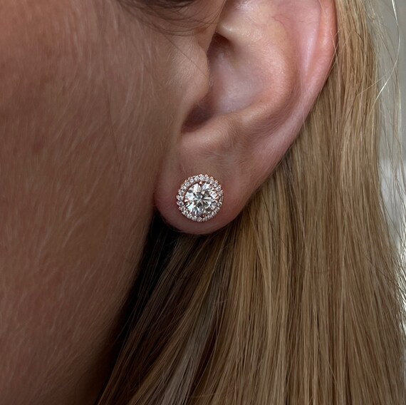 Half carat diamond studs hot sale