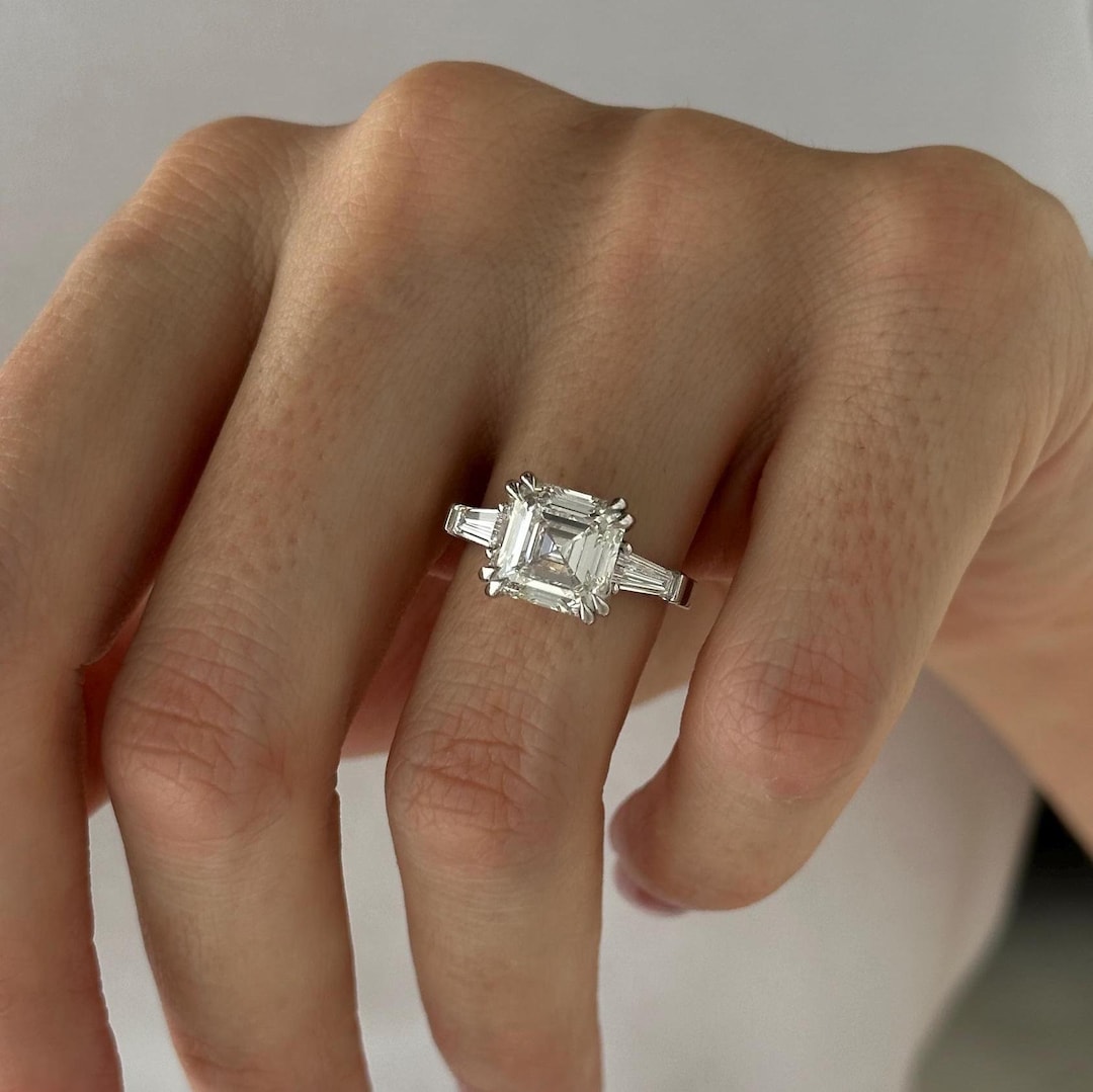 【信頼】 Carat 4 Asscher Cut Asscher / Ring Diamond Lab VVS2 E Cut アクセサリー