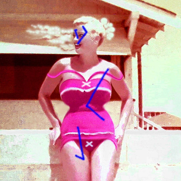 Extras Photo MOKTAR -1. Flirt -Sexy Woman Beach,Beautiful Blonde,1950's pin-up,Half Nude,Bathing Suit Vintage,Scan Download