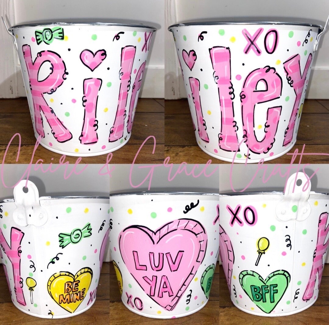 Valentine's Day-Themed Plastic Buckets with Lids, 5.25x4.25 in.