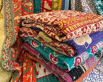 Katoenen kantha-quilt, boho handgemaakte Indiase sprei