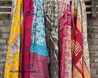 Handgenähter Kantha Quilt: Vintage Handgedruckter Kantha Quilt