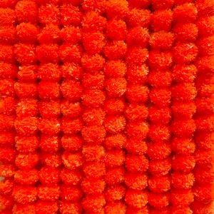 Sale On Artificial Orange Color Artificial Decorative Marigold Flower Garland Strings for Christmas