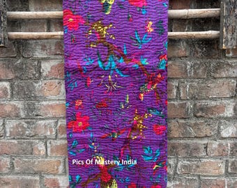 Handgenähter Kantha Quilt: Boho Indische Decke