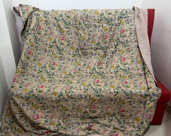 Belles courtepointes indiennes kantha uniques