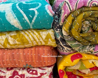 Lot de gros lot de couette kantha vintage indienne jetée à la main couverture réversible couvre-lit tissu de coton couette vintage