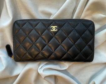 Authentic Chanel Matelasse zip around Long Wallet, Zippy Wallet, Black Leather wallet, CC Logo, chanel wallet, CHANEL, Zippy Chanel Wallet