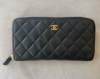 Authentic Chanel Matelasse zip around Long Wallet, Zippy Wallet, Black Leather wallet, CC Logo, chanel wallet, CHANEL, Zippy Chanel Wallet