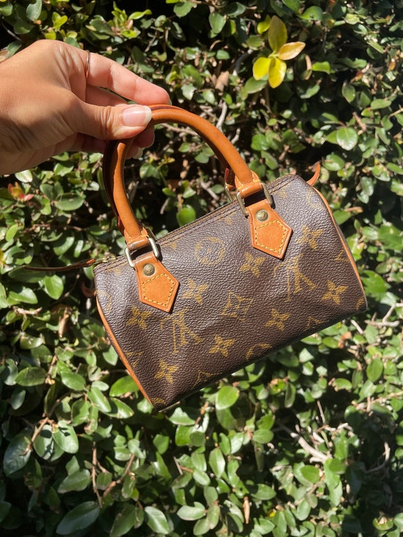 Authentic Louis Vuitton Monogram Mini Speedy