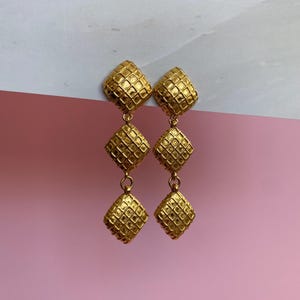 Vintage 80’s Chanel drop earrings, 22k gold plated clip ons