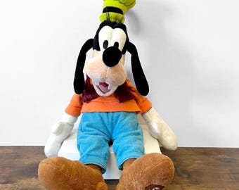 Vintage Disney Goofy Plush Doll – 20