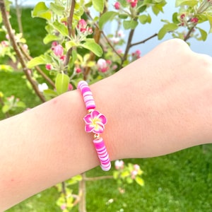 Pink aloha flower bracelet