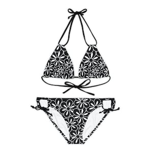 Cute Black Floral Strappy Bikini Set (AOP)