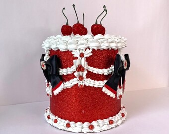 Handgemachte Glitter Santa Faux Cake : Gestufte Tablett Dekor