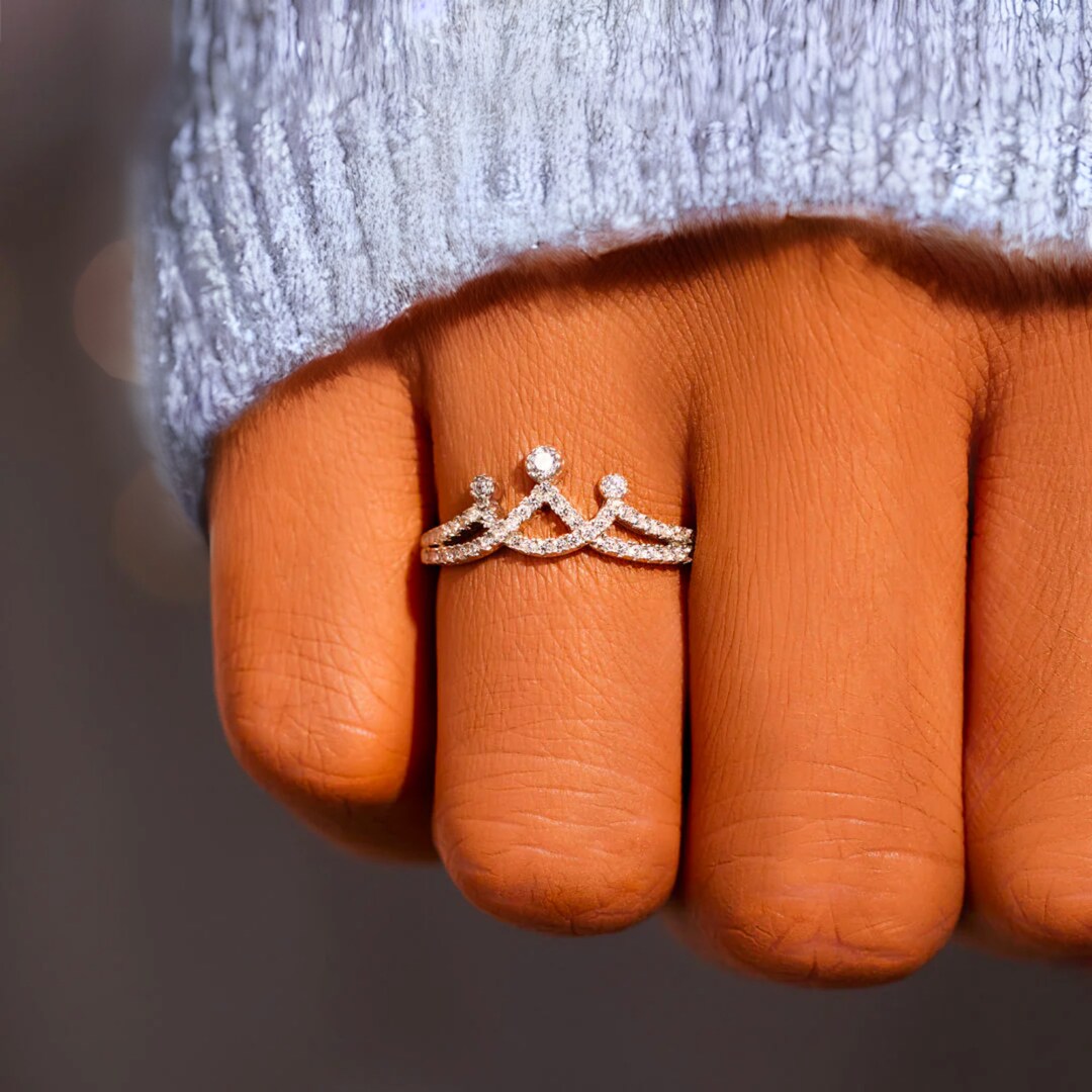 Minimalist Crown Ring Dainty Jewelry christmas Gift Gift for Family