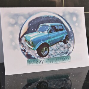 Cartolina di Natale per auto. Mini immagine personalizzata del globo di neve "This Mini", etichetta regalo di Natale per gli appassionati e gli amanti dell'hot rod. A5. uomini ragazzi uomo figlio ragazze donne