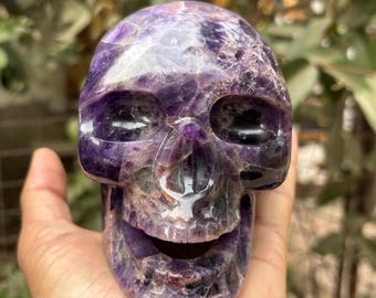 Handmade Dream Amethyst Crystal Skull: Spiritual Healing Sculpture (1.6kg, 4-inch Tall