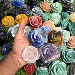 Carved Crystal Flowers | Gemstone Flowers |Crystal Quartz Carvings |wholesale crystals Flowers 9kg, in 60 pcs | Bulk Crystals |Crystal Shop