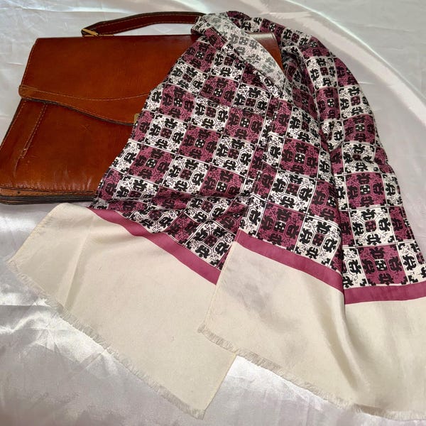 Vintage retro herrs sällsynt London lyxigt statement-plagg silkeslent tidlöst mönstrat original 70-tals indie mod halsduk / slips kravatt lila