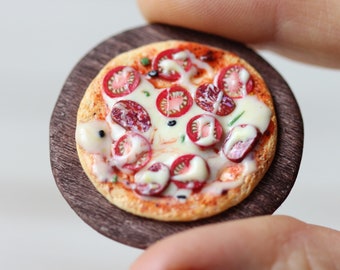 Pizza for Dolls Miniature Pepperoni and Tomatoes Pizza Mini Dollhouse Realistic Food 1:12 Scale Miniature Handmade Whole Pizza on a Plank