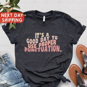 Englischlehrer Shirt, Satzzeichen Shirt, Groovy Grammatik Shirt, Geschenk für Englischlehrer, Grammatiklehrer T-Shirt, Lehrer Wertschätzung