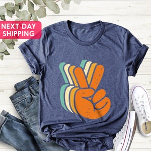 T-shirt signe de la paix, T-shirt de paix rétro, Vêtements signe de la main de la paix, T-shirt paix, T-shirt symbole de la paix, T-shirt gentillesse, T-shirt Soyez gentil, T-shirt inspirant