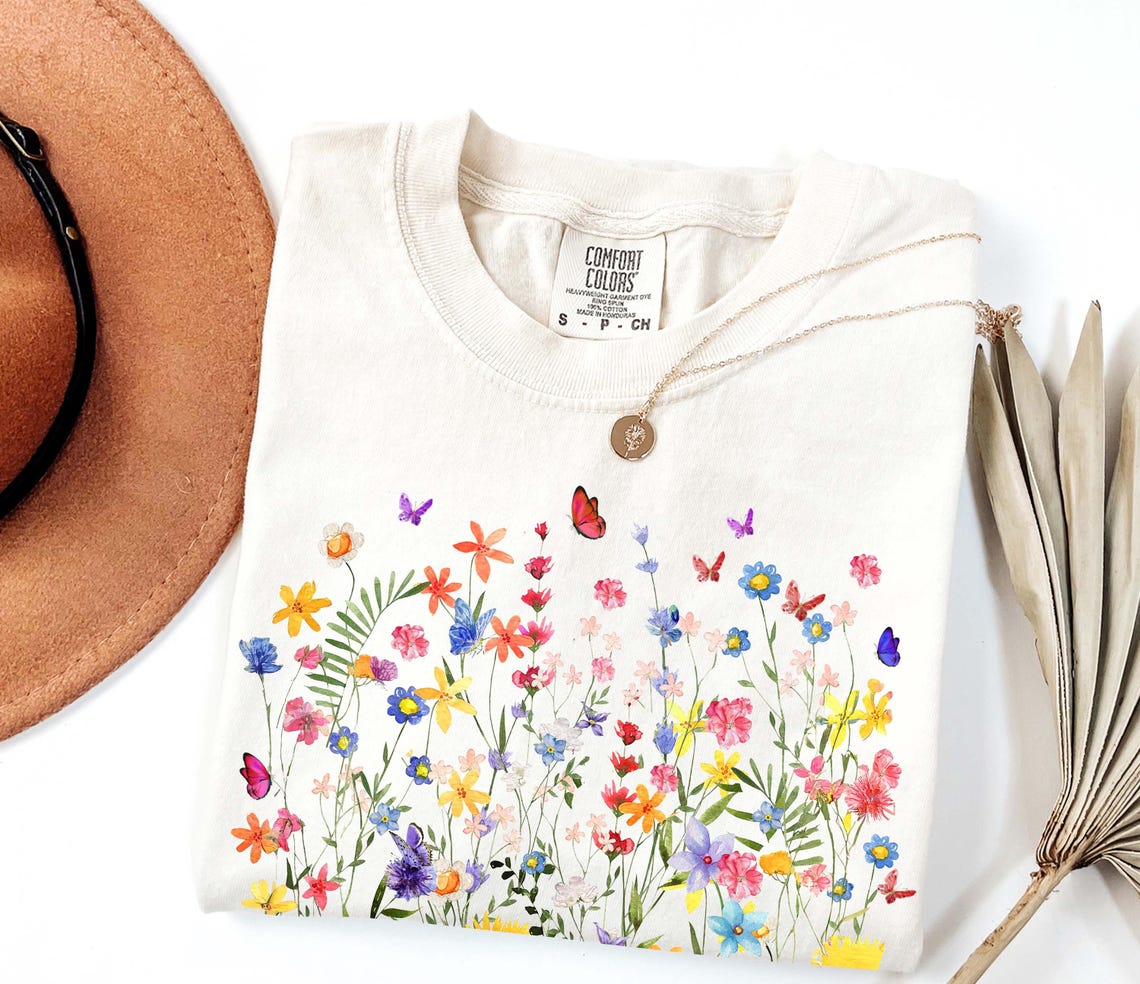 Comfort Colors Wildflower T-shirt: Boho Cottagecore Botanical Tee - Etsy