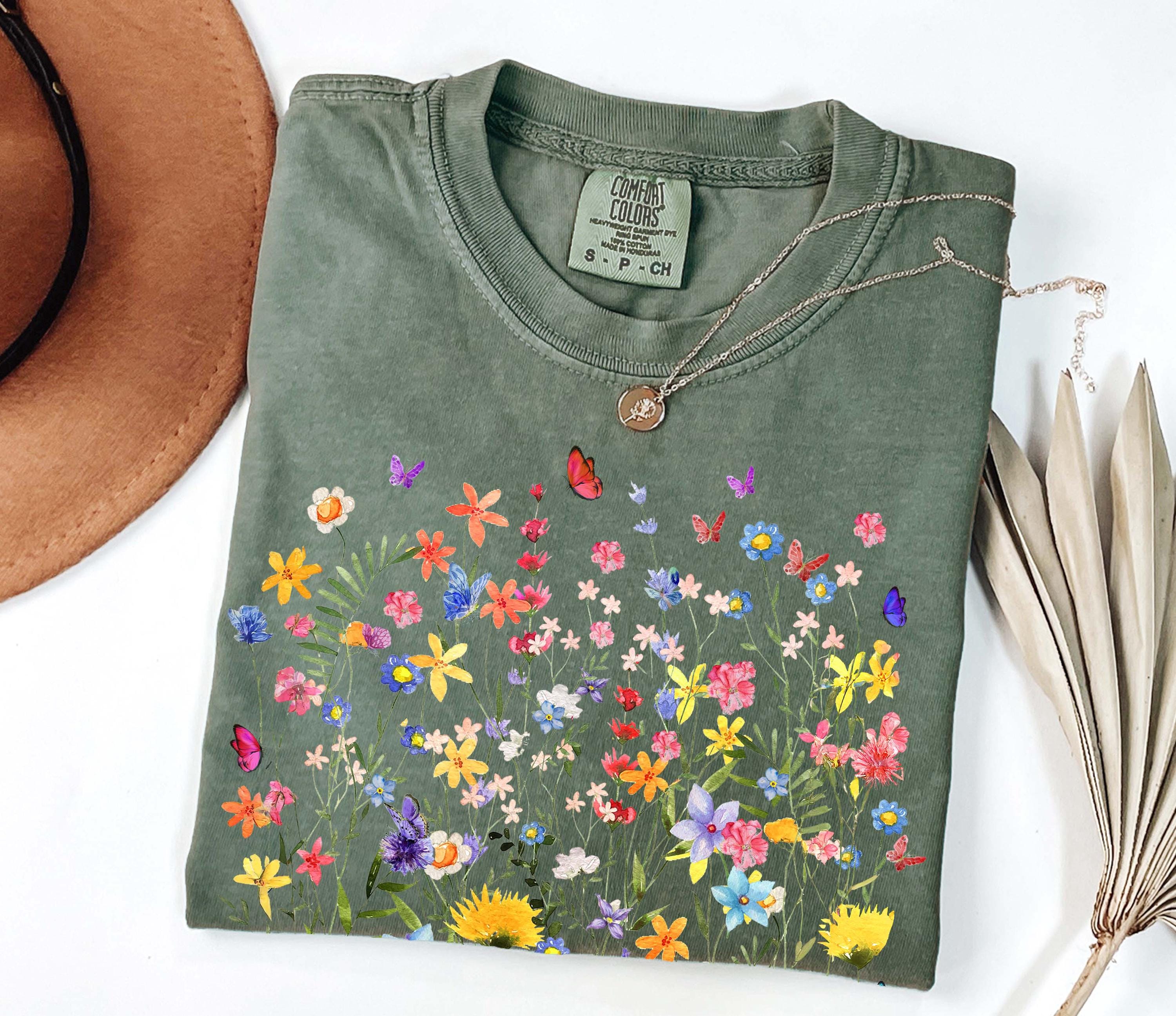 Comfort Colors Wildflower T-shirt: Boho Cottagecore Botanical Tee - Etsy