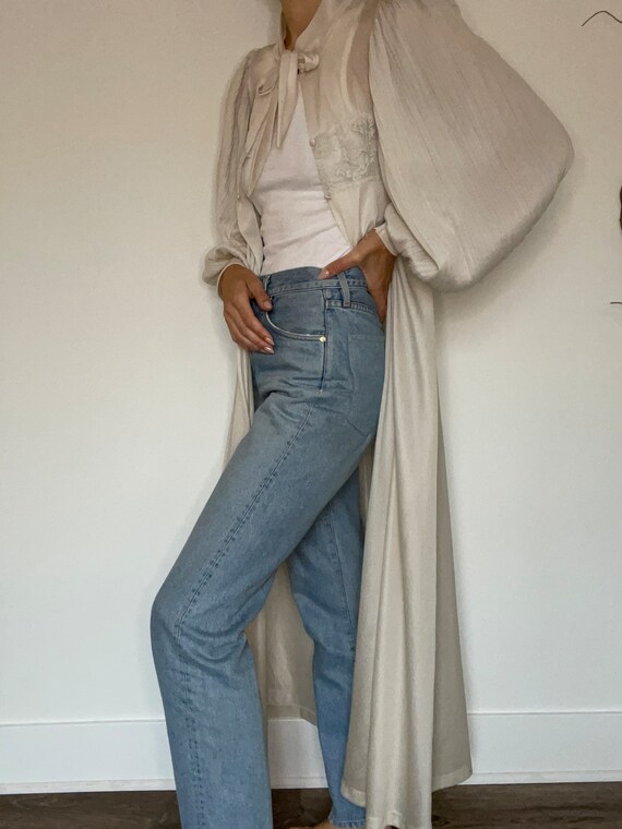 1960s lace bedroom jacket Gem