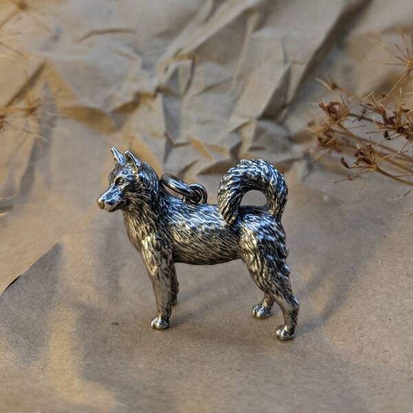 Pendant "Husky"