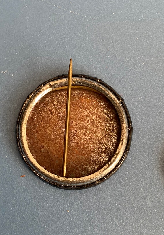 Continuum button from 70s - image 2