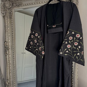 Pretty Floral Embroidery Abaya, Flower Abaya, Linen Pocket Abaya, Modest Hijab Dress, Open Abaya, Eid Abaya, Modest Dress, Kimono, Kaftan