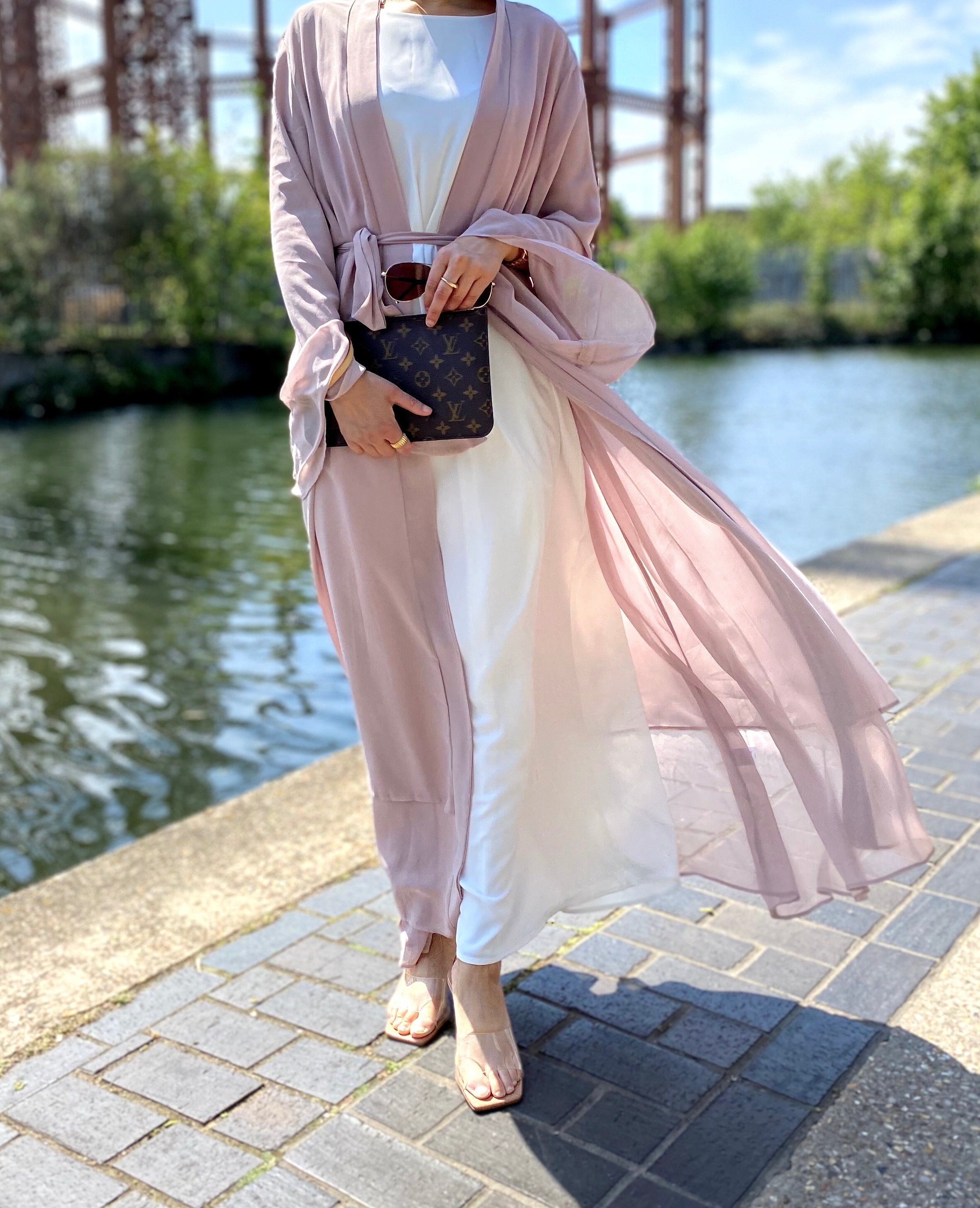 Chiffon open deals abaya