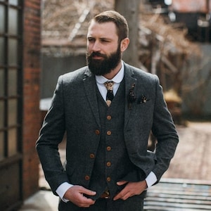 Men Grey Tweed Suit for winter wedding grey groomsmen Suit 2 Piece Suit Gift For men Slim Fit Suit wedding suit for Groom, men Wear Suit