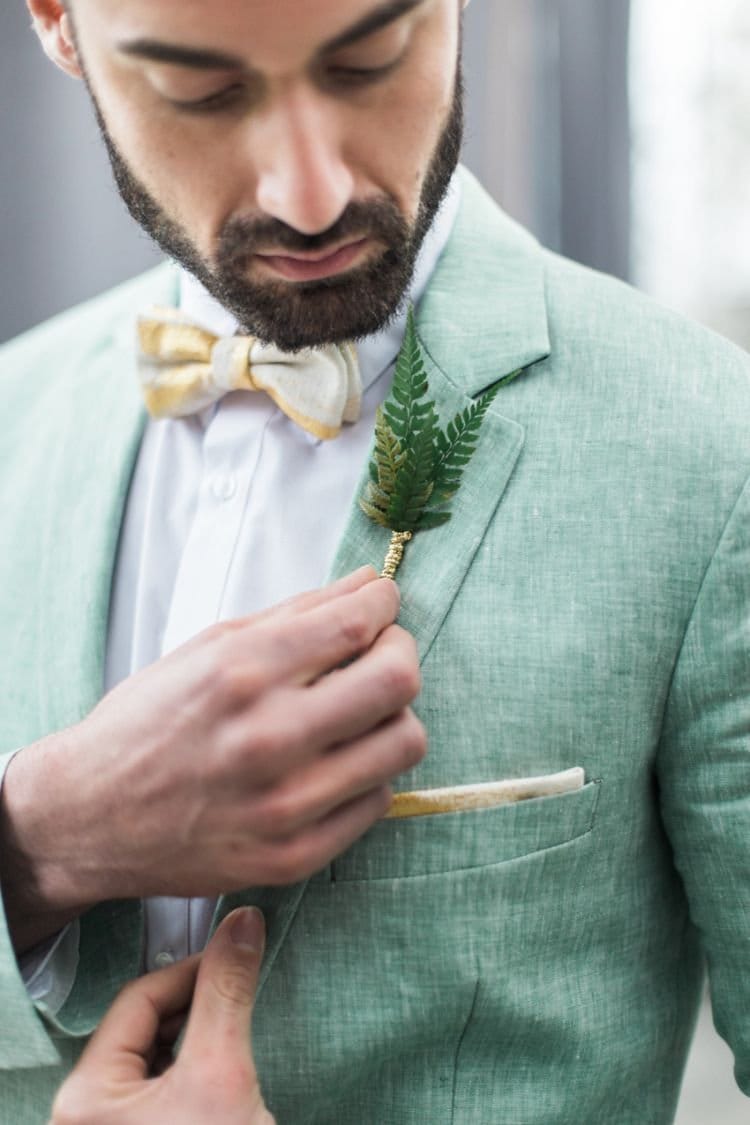 Light Green Linen Suit: Slim Fit Wedding Groom Suit