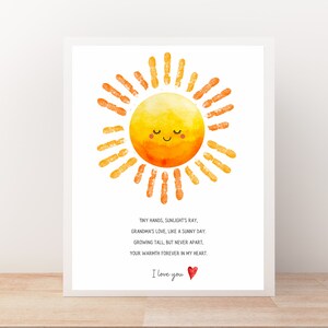 Tarjeta imprimible para el Día de la Madre hecha por niños / Manualidad con huellas de manos / Recuerdo artístico del sol para mamá / Actividad fácil para el Día de la Madre en PDF