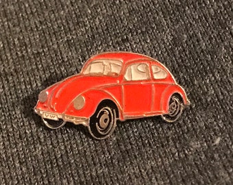 Épinglette de voiture coccinelle VW rouge émaillée classique