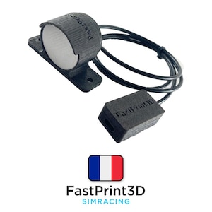 Puede incluir: Un dispositivo negro impreso en 3D con un componente cilíndrico y una caja rectangular, conectados por un cable negro. La parte cilíndrica tiene una malla blanca en el interior. El texto "FastPrint3D" es visible en la caja. La bandera francesa y "SIMRACING" también están presentes.