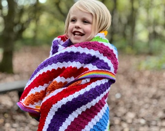 ストライプ模様のコーナートゥコーナーかぎ針編みブランケットパターン