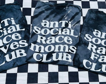 Anti Social Moms/Wives/Fan Club Tie Dye T-shirt, Raceday, Race tee Unisex Motocross Dirt track Dirt bike Bandera a cuadros personalizada