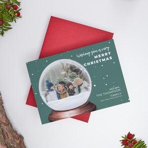 Christmas/Holiday Card - Christmas Snow Globe Photo Card - Instant Digital Download - Editable Template