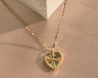 14K Solid Gold Sparkly Heart Charm Necklace, Dainty Heart Pendant Necklace, 14ct Real Gold Necklace Women, Valentine's Gift