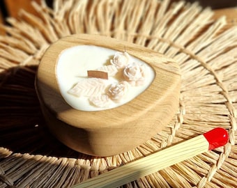 Handmade soy wax candle in a natural wood design – A touch of nature and warmth for your home | 160g | Sustainable wooden candle | Vegan