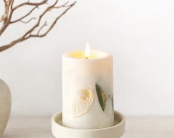 Botanical scented candle “Lemon Blossoms & Cedar” – unique soy wax candle with lemon blossom and cedarwood