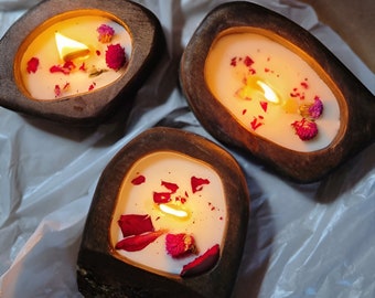 Handmade soy wax scented candle in an alderwood vessel | Sustainable, elegant & natural | 130g – Gift idea and decoration