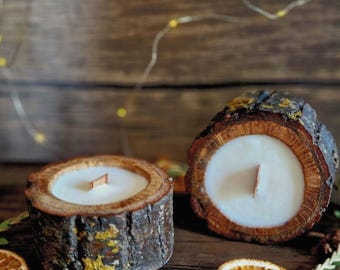 Rustic soy wax scented candle in a natural wooden vessel – Handmade, Vegan, Sustainable | Wooden candle with wooden wick | Gift idea for Christmas and birthdays