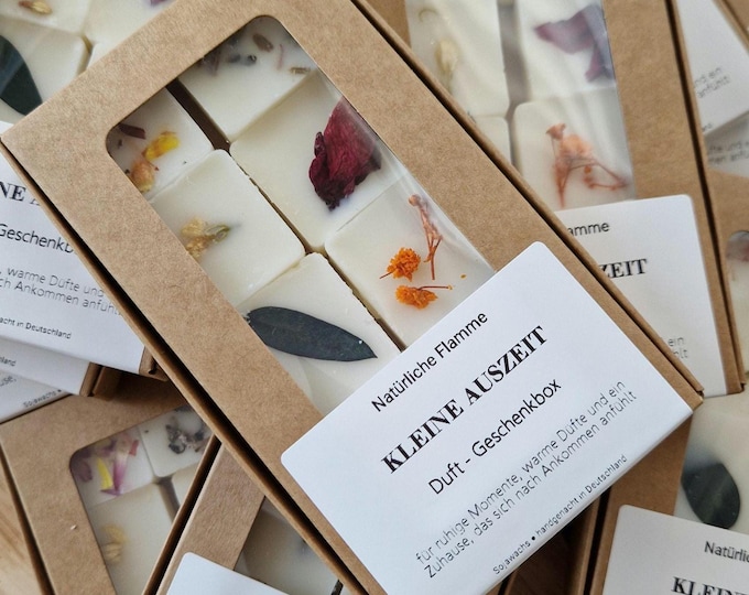 Small Christmas gift for women – 6 scented soy wax melts in a gift box for a colleague & friend